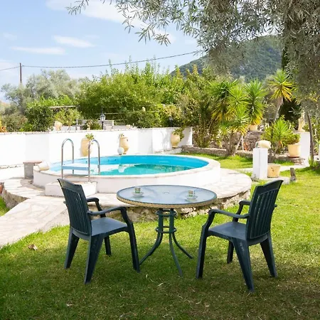 Casa de Férias Elitsa Nydri (Lefkada)