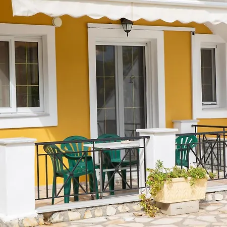 Elitsa Nydri (Lefkada)